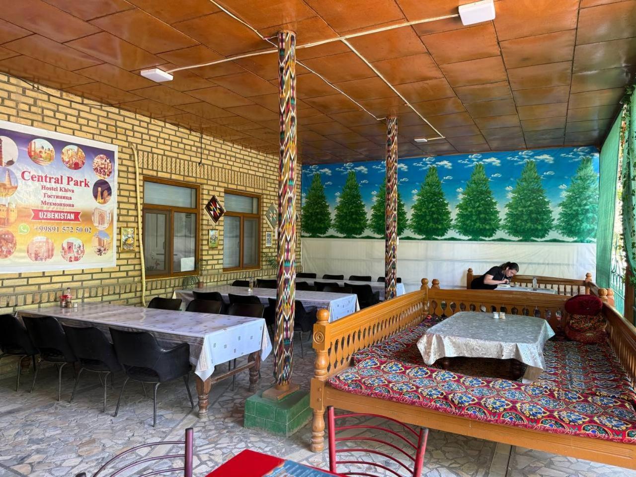 Central Park Hostel Khiva Exterior photo